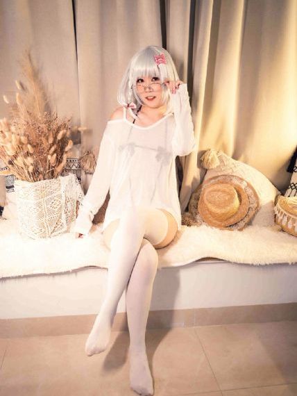 女友的后妈2电影中文字幕版_BD英语手机在线观看