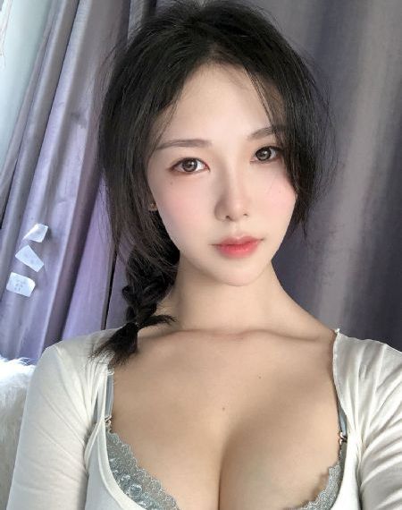 年轻的女朋友交换3_国产剧动漫免费观看