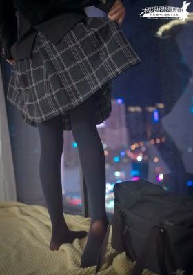 娇小亚女挑战巨大黑迪克_蓝光在线观看高清
