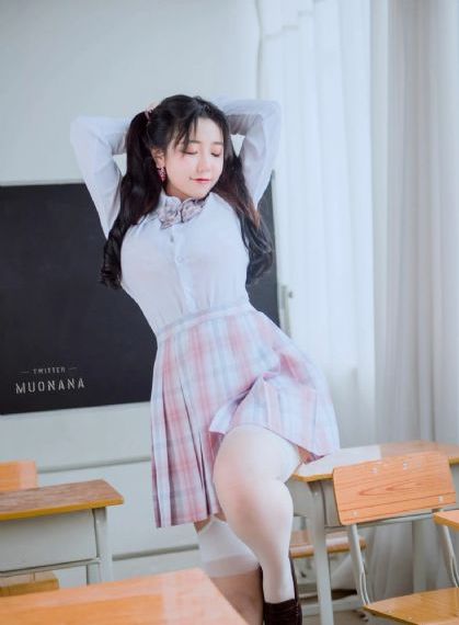 芭比 电影_免费观看字幕