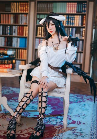 少女h文_超清迅雷电影在线