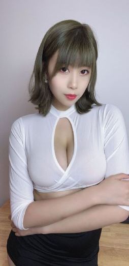 正在播放中出翔田千里安卓版_中英字幕1080